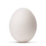 egg isolert på hvit bakgrunn med utklippsbane
